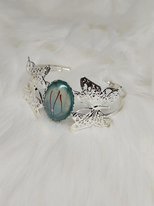 Bracelet Papillon Argenté ( alliage de zinc )